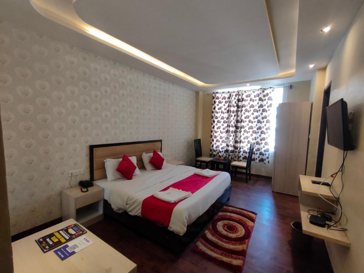 Hotel Royal Residency Manāli Dış mekan fotoğraf
