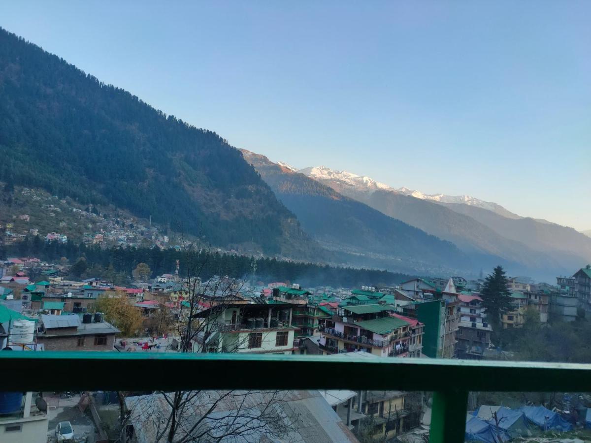Hotel Royal Residency Manāli Dış mekan fotoğraf
