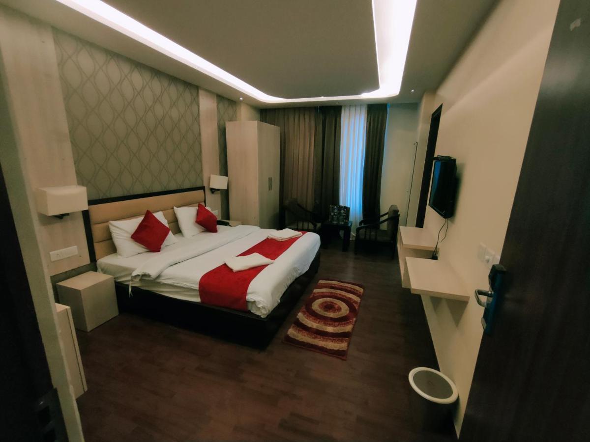 Hotel Royal Residency Manāli Dış mekan fotoğraf