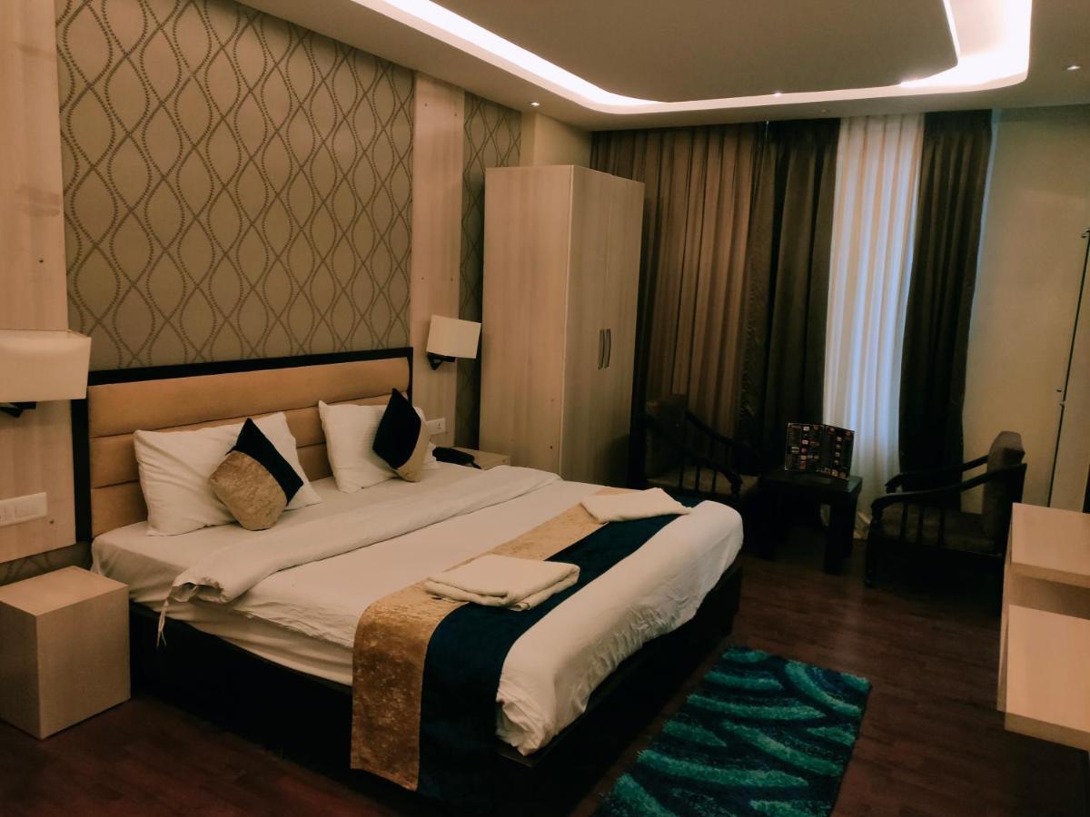 Hotel Royal Residency Manāli Dış mekan fotoğraf