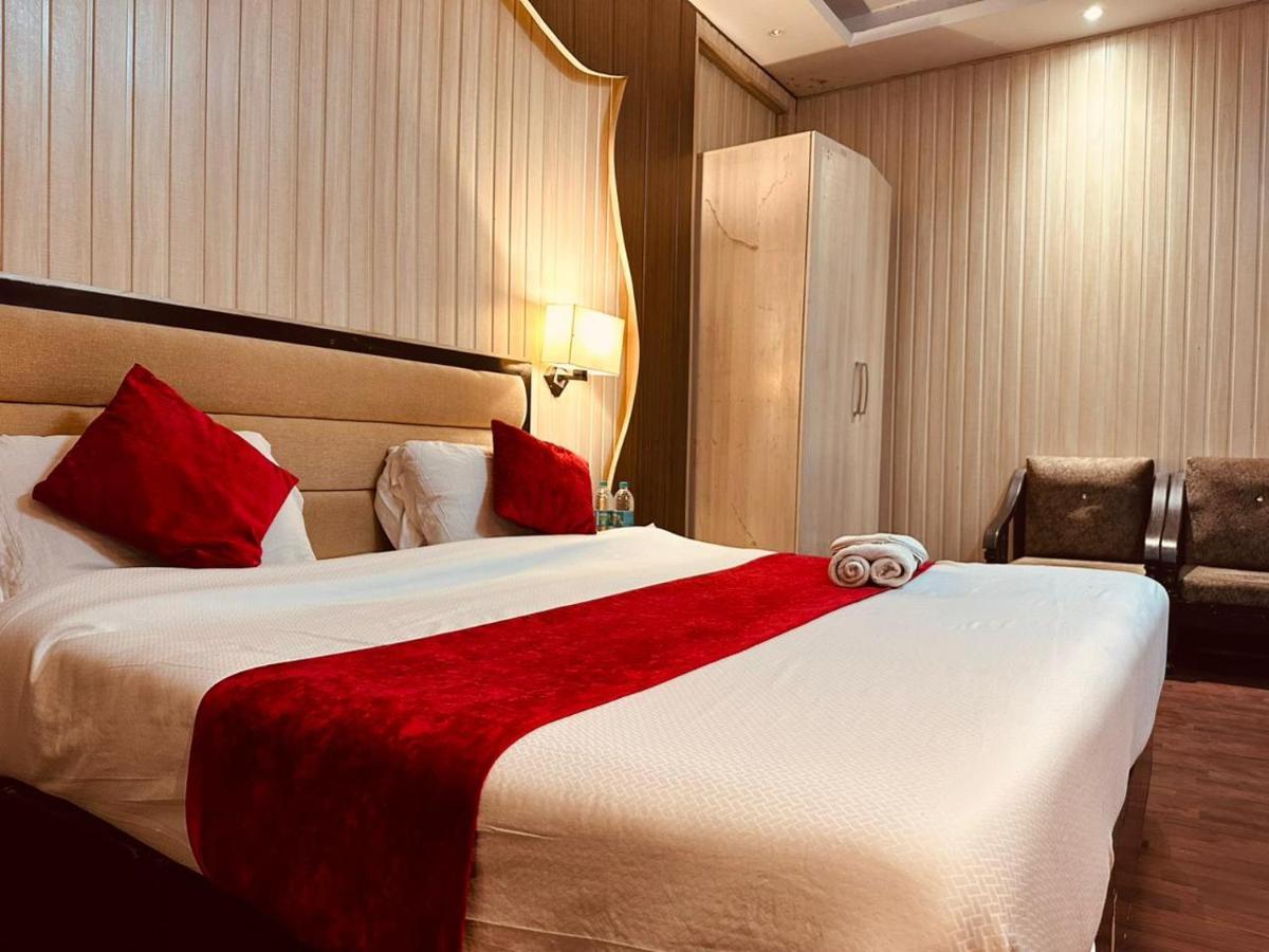 Hotel Royal Residency Manāli Dış mekan fotoğraf