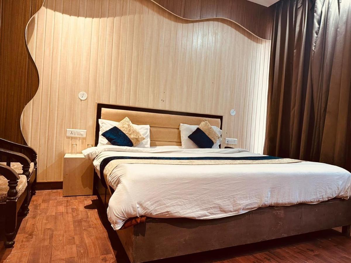 Hotel Royal Residency Manāli Dış mekan fotoğraf