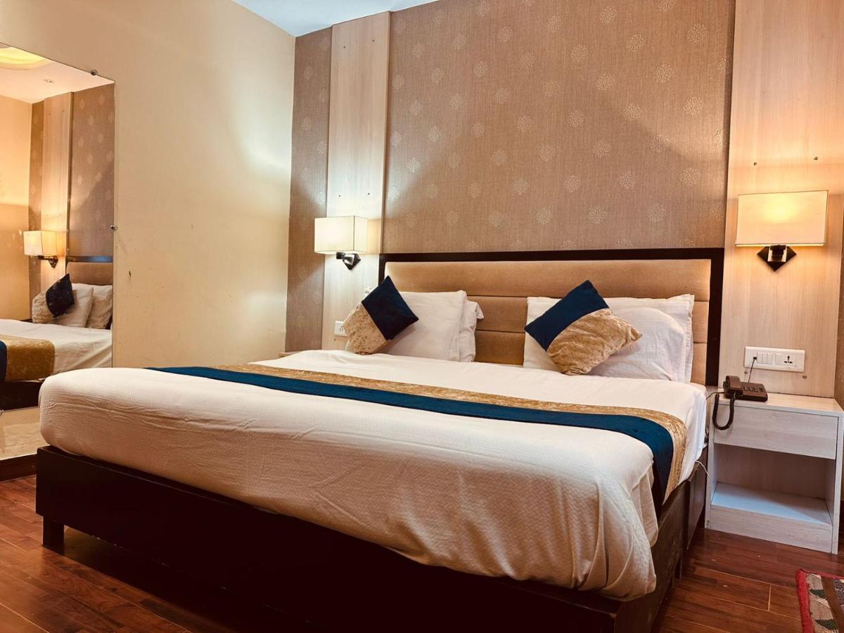 Hotel Royal Residency Manāli Dış mekan fotoğraf