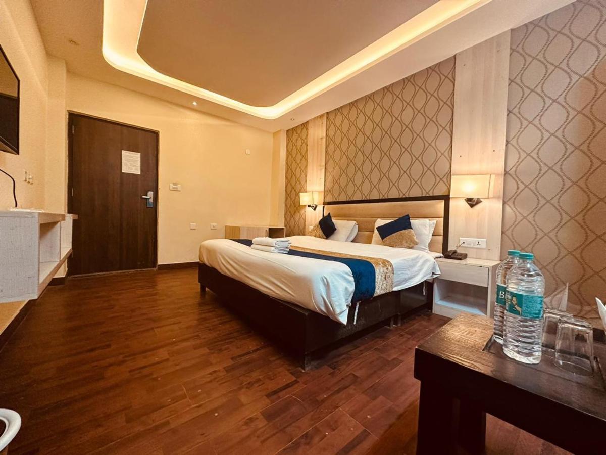 Hotel Royal Residency Manāli Dış mekan fotoğraf